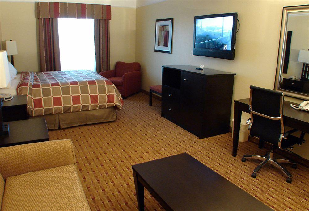 Super 8 By Wyndham Hidalgo At La Plaza Mall & Mcallen Airport Luaran gambar