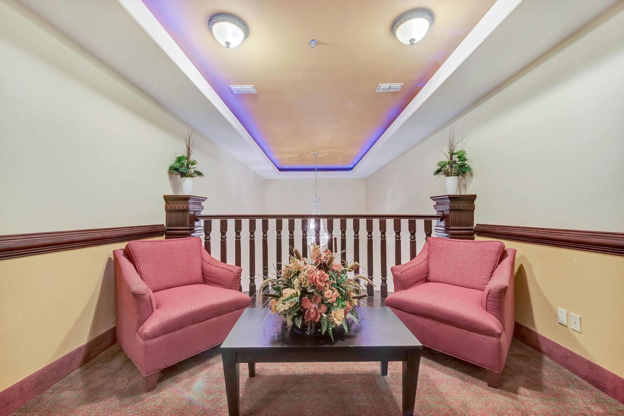 Super 8 By Wyndham Hidalgo At La Plaza Mall & Mcallen Airport Luaran gambar